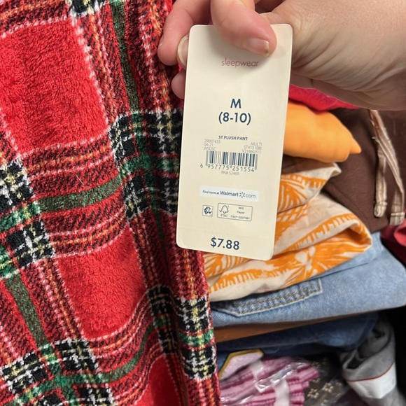 5/$8 Super soft and comfy pajama pants - Picture 2 of 3